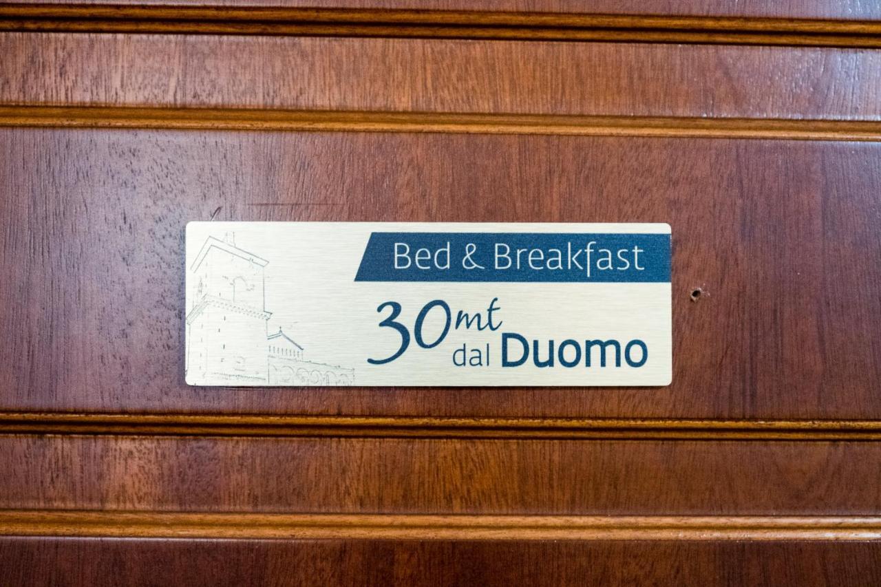 B&B 30 Mt Dal Duomo ベネヴェント エクステリア 写真